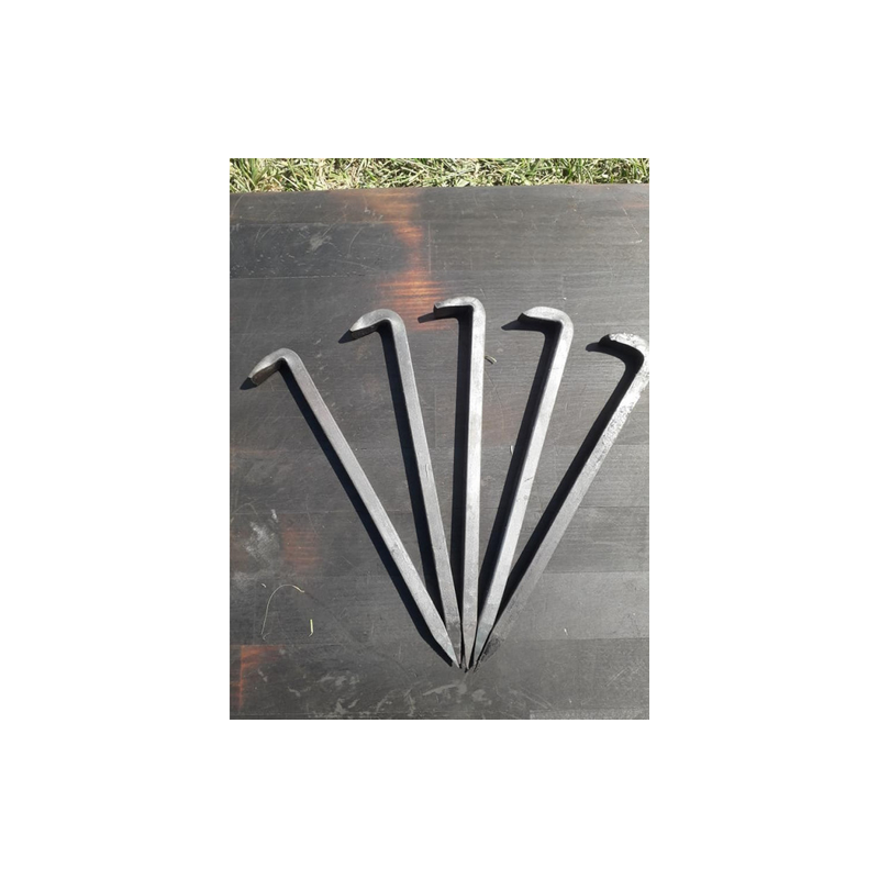 Iron forged pegs for Barn Tent XV c. - 3 x 3 - cotton Iron forged pegs for Barn Tent XV c. - 3 x 3 - cotton